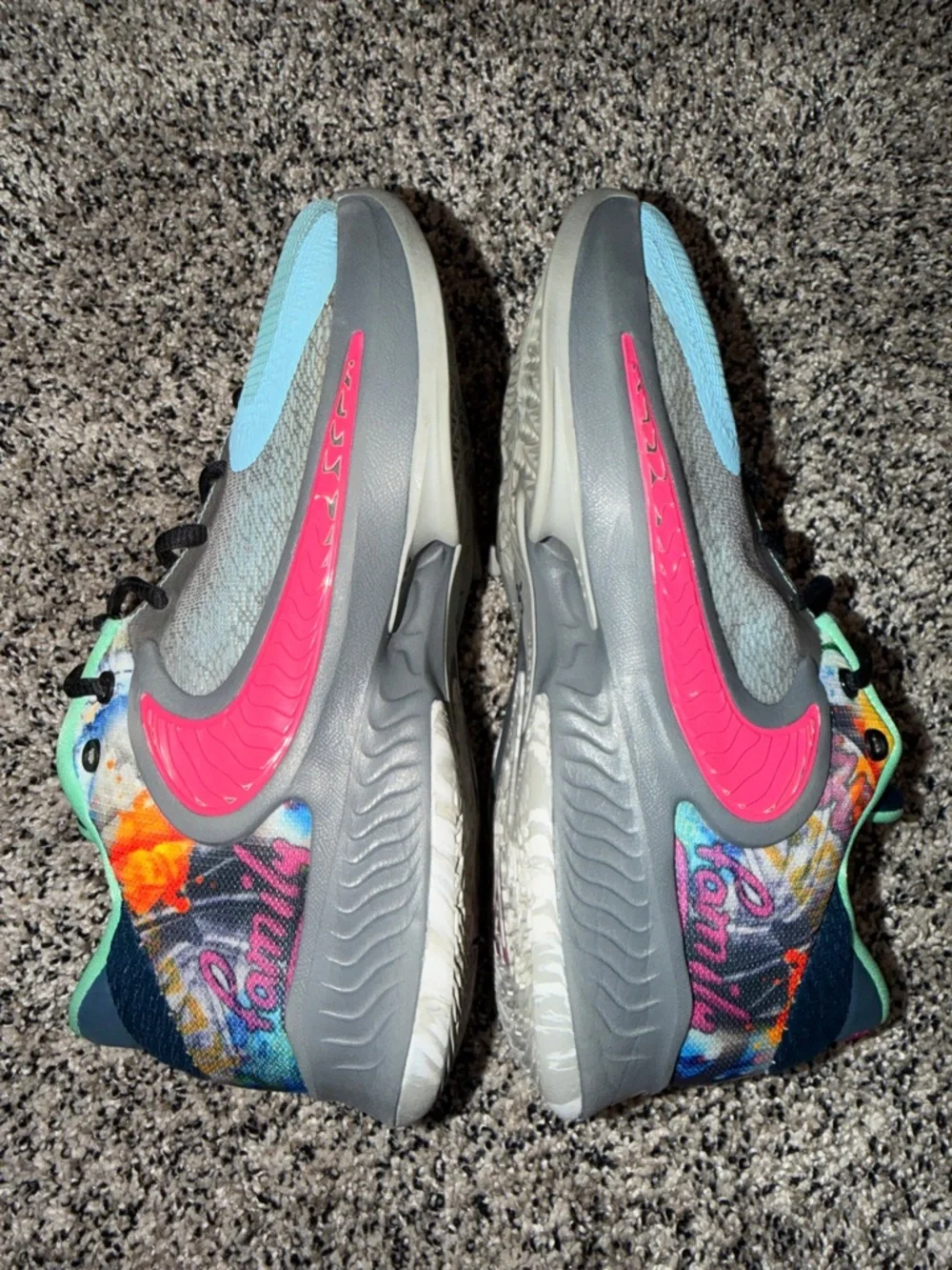 Nike Stay Freaky Girls Athletic Shoes Youth Size 7
